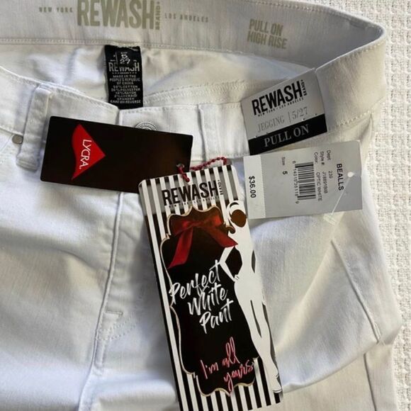REWASH SIZE 5 Waist 27 White Jegging with ripped knee.  NWT - Picture 4 of 6